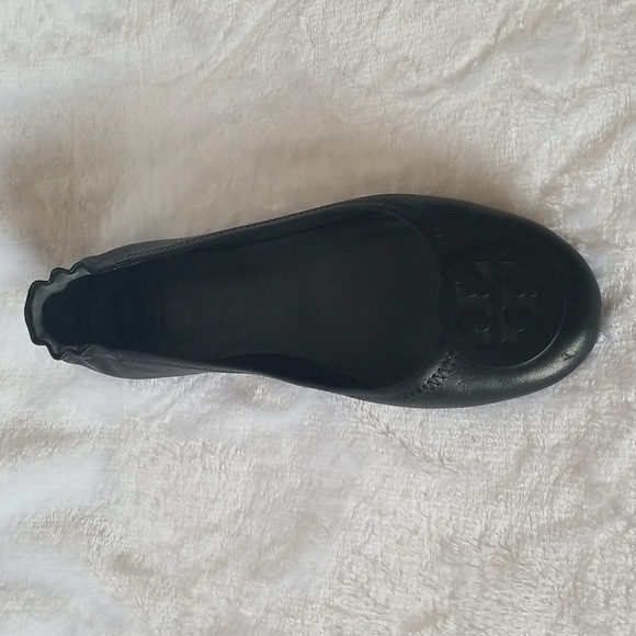 Tory Burch REPLACEMENT Left Shoe - Picture 2 of 9